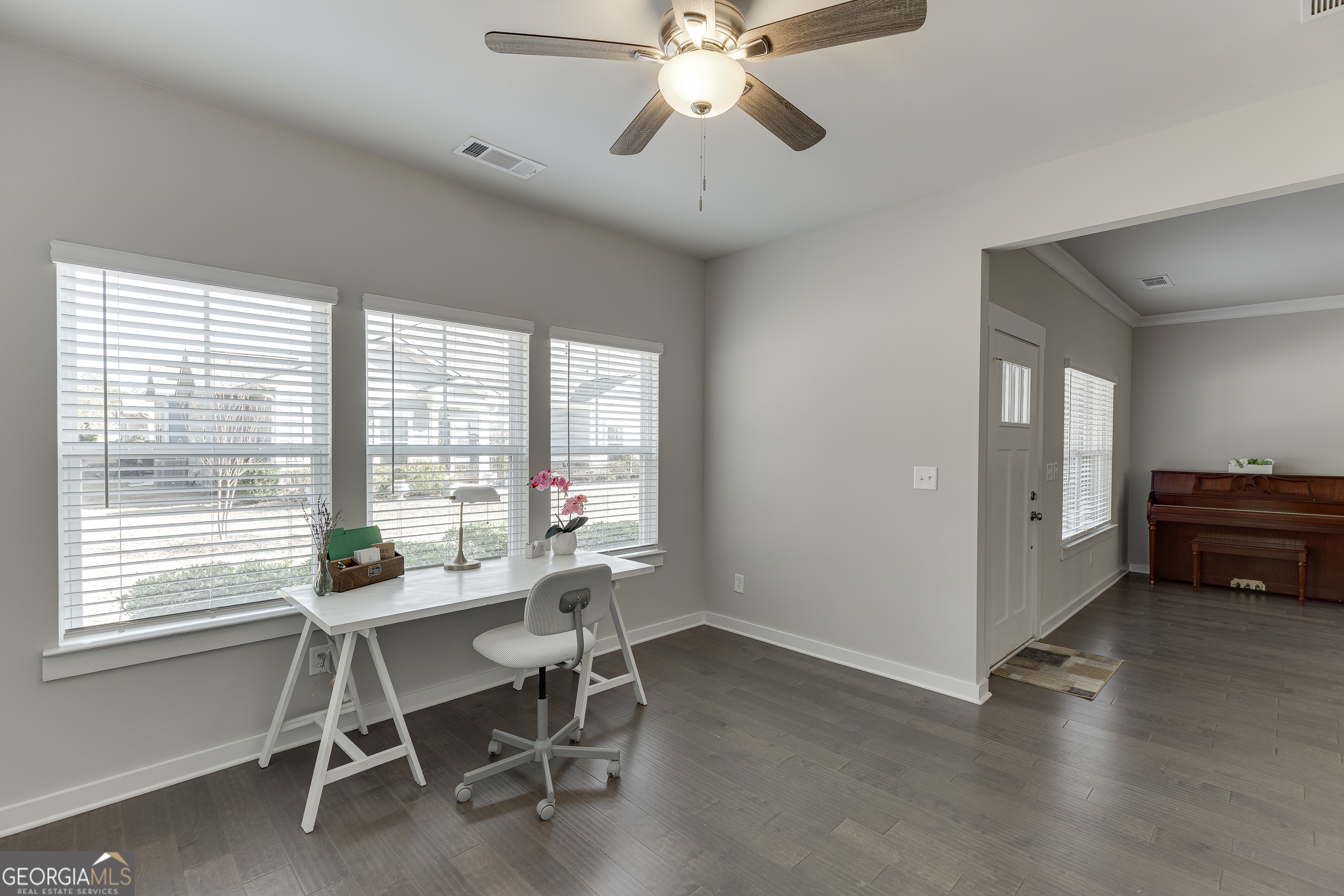2476 Rathburn Circle Loganville GA 30052