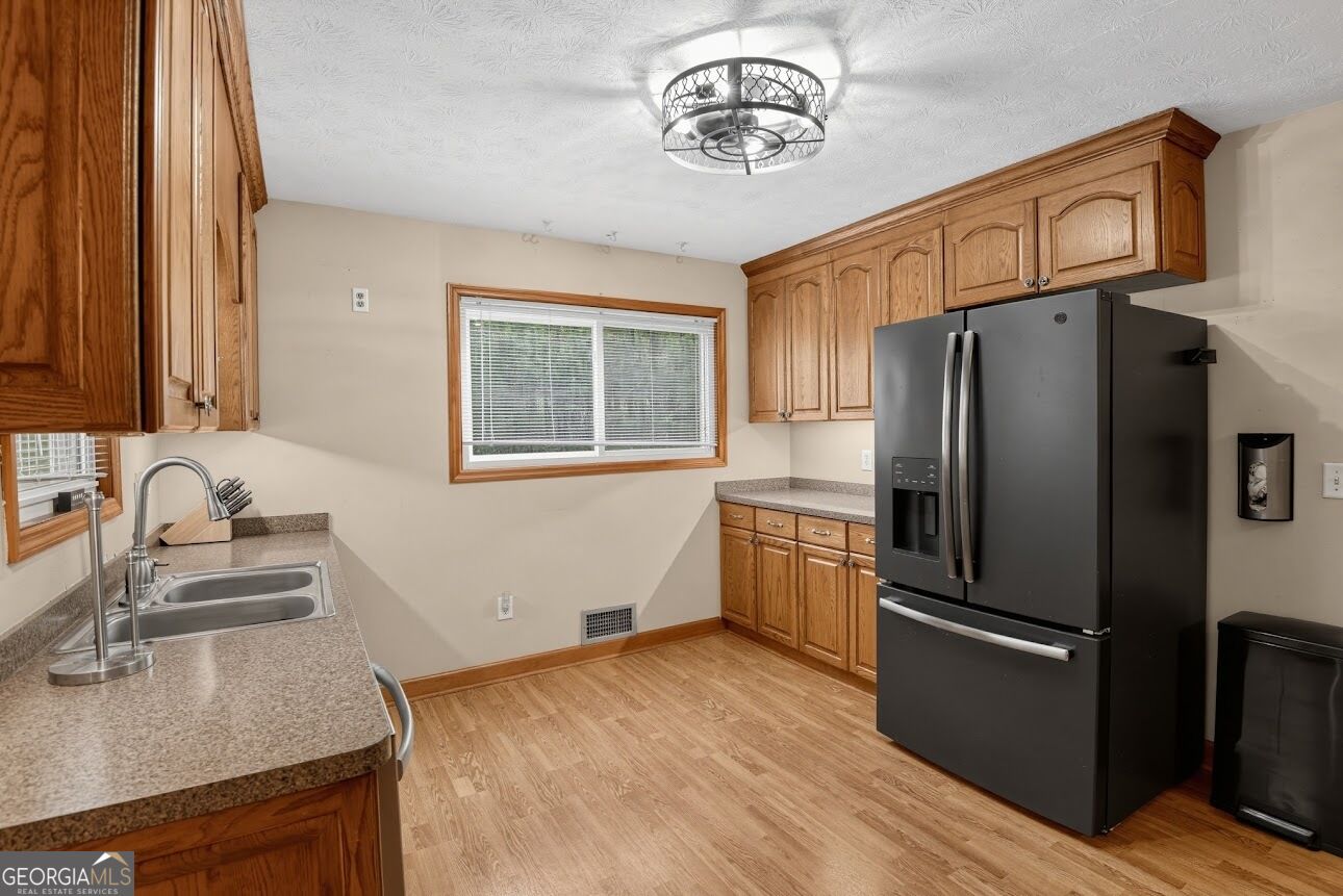 5163 W Chapel Hill Road Douglasville GA 30135