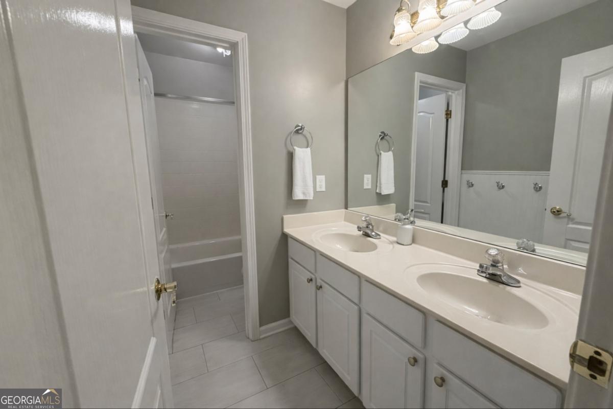 2425 Harbin Springs Cove Dacula GA 30019