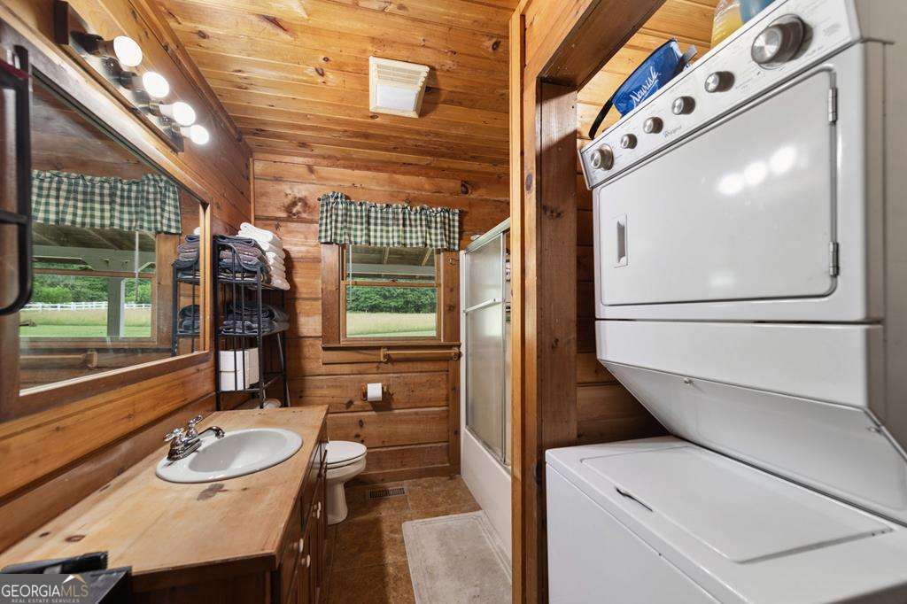 332 Night Lane Epworth GA 30541