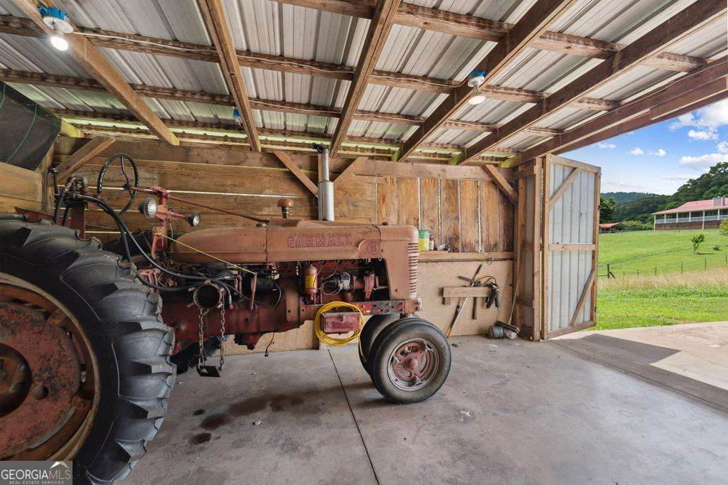 332 Night Lane Epworth GA 30541