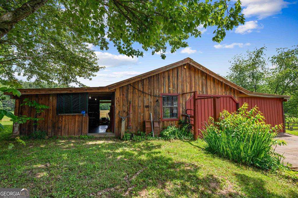 332 Night Lane Epworth GA 30541