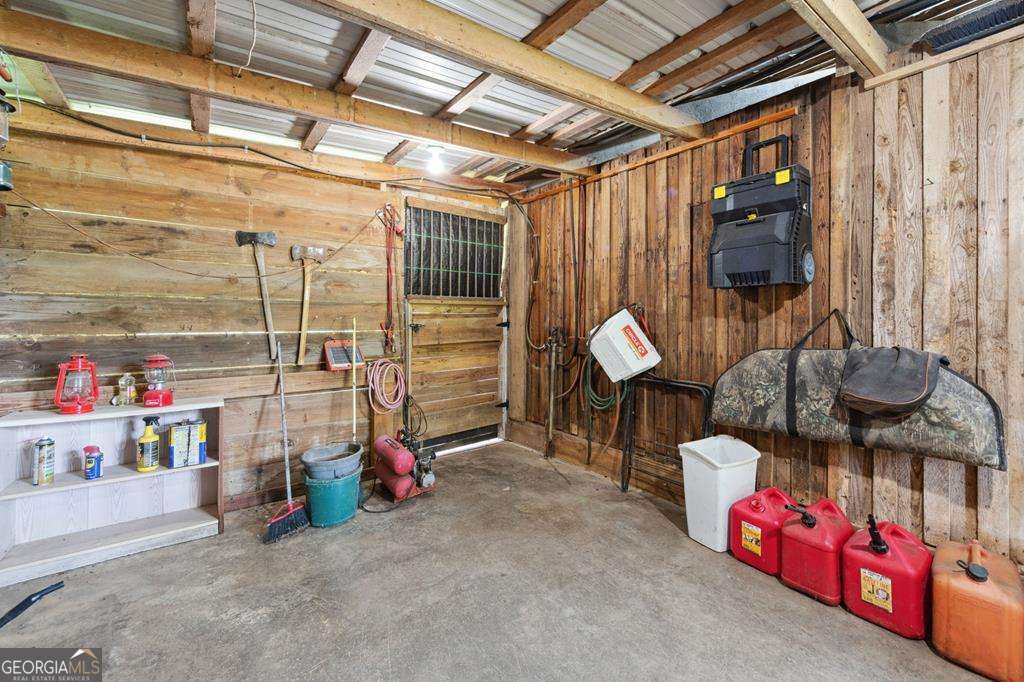 332 Night Lane Epworth GA 30541