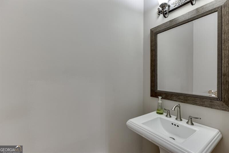 6965 Fellowship Lane Flowery Branch GA 30542