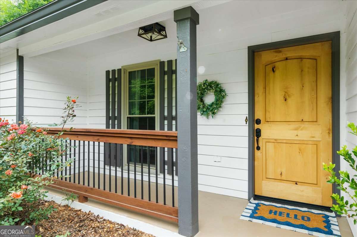 330 Monivea Lane Roswell GA 30075