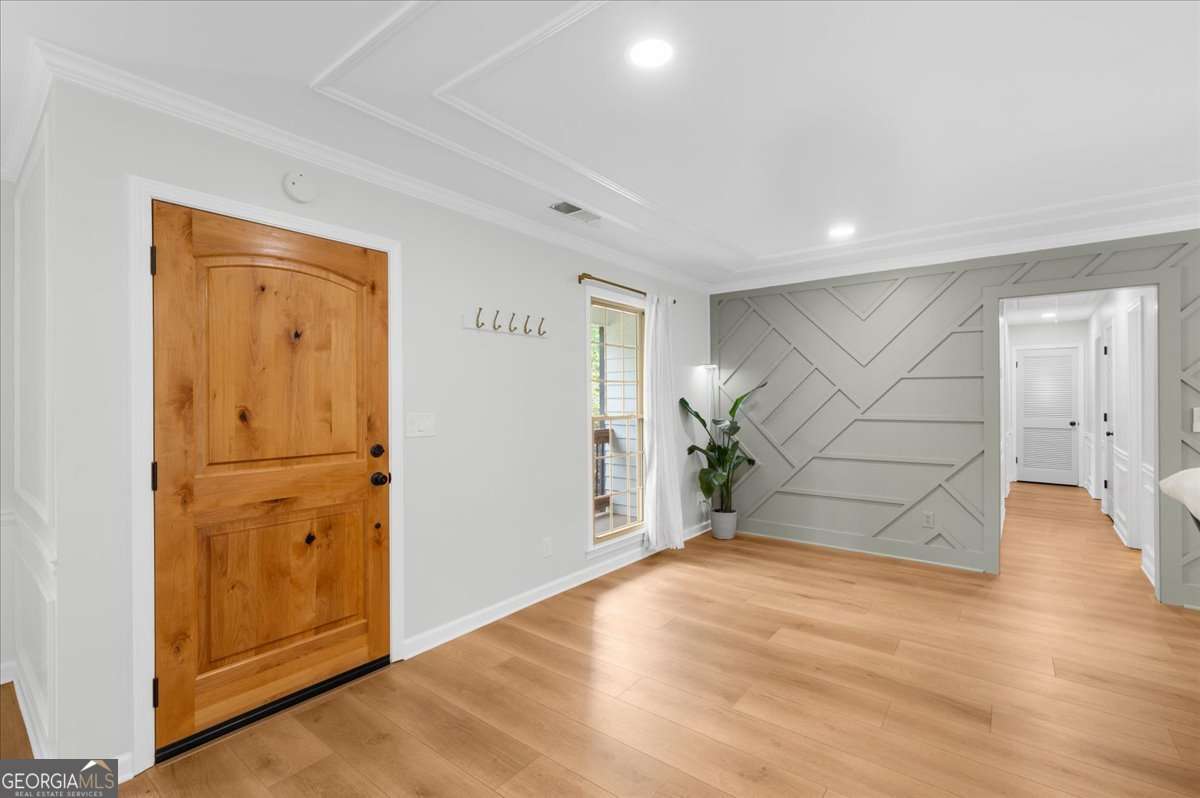 330 Monivea Lane Roswell GA 30075