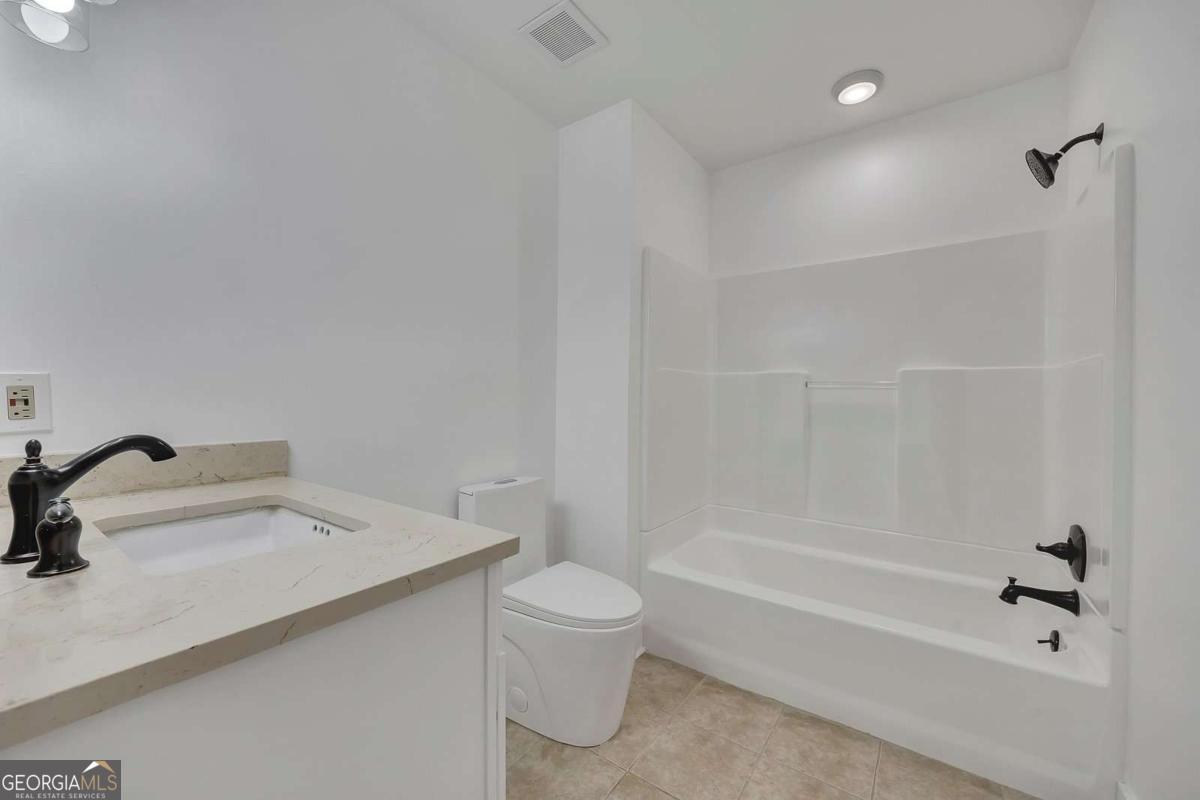 1523 Planters Ridge Lane Alpharetta GA 30004
