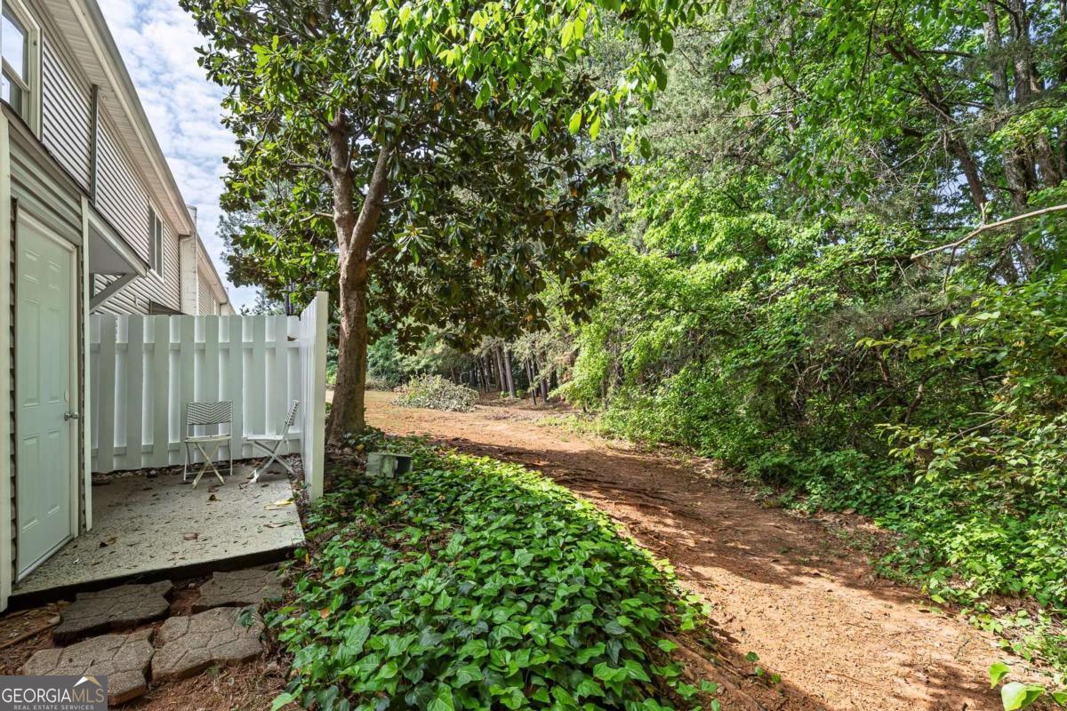 1523 Planters Ridge Lane Alpharetta GA 30004