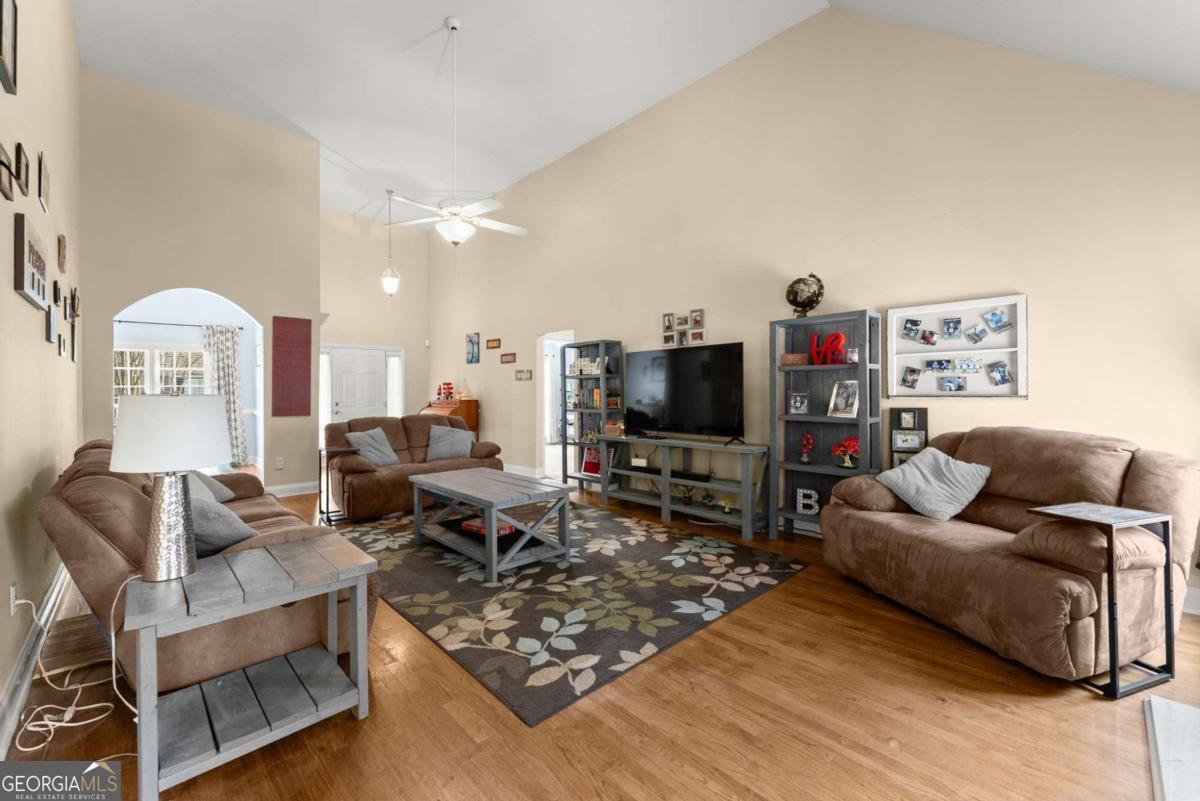 2490 Harbin Springs Cove Dacula GA 30019