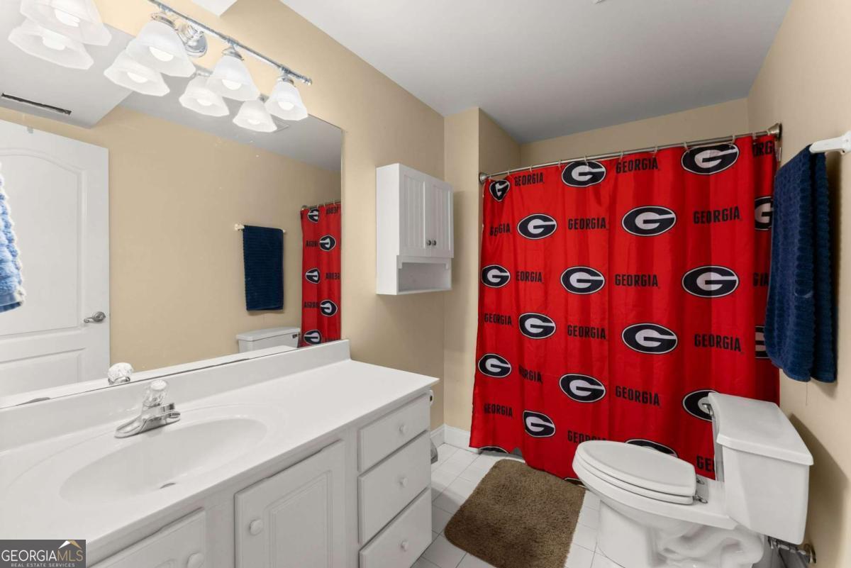 2490 Harbin Springs Cove Dacula GA 30019