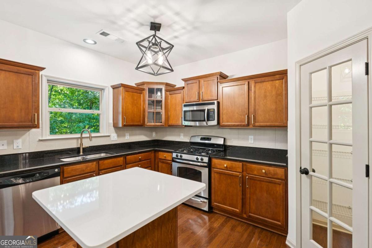5780 Vinyard Lane Cumming GA 30041