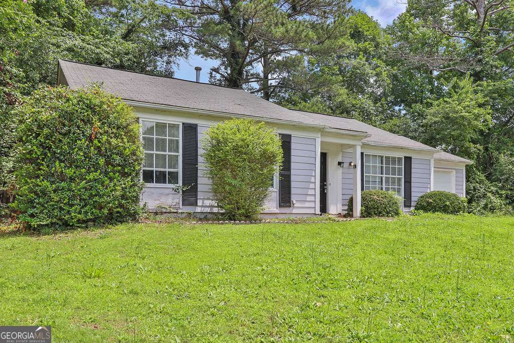 1234 Wellhouse Walk Stone Mountain GA 30088