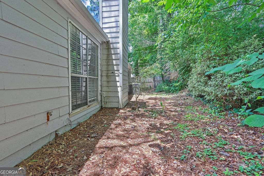 1234 Wellhouse Walk Stone Mountain GA 30088