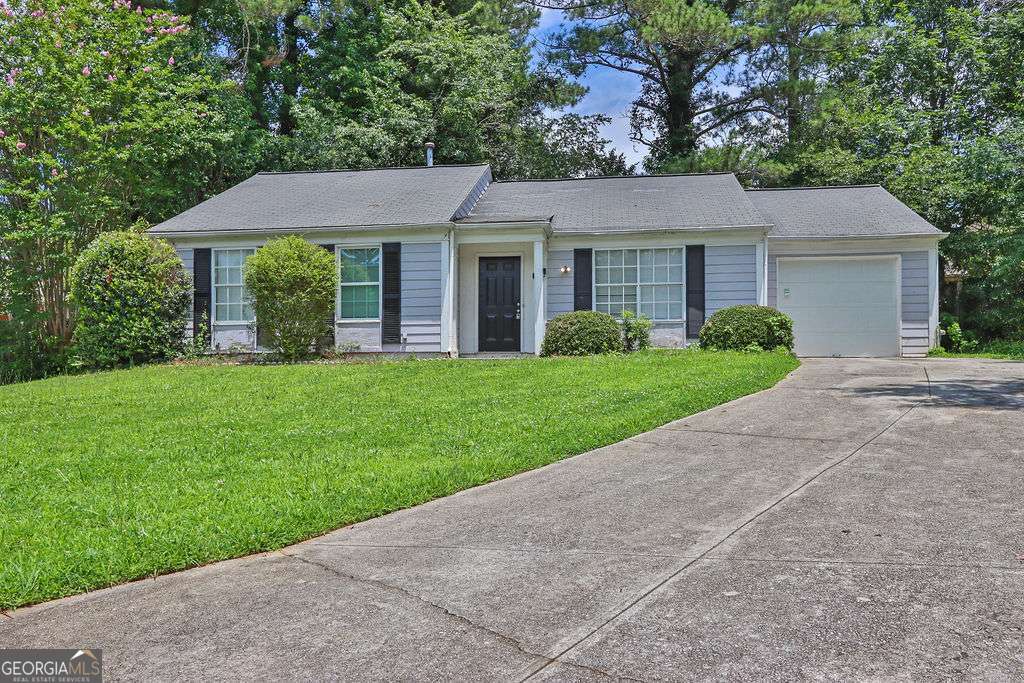 1234 Wellhouse Walk Stone Mountain GA 30088