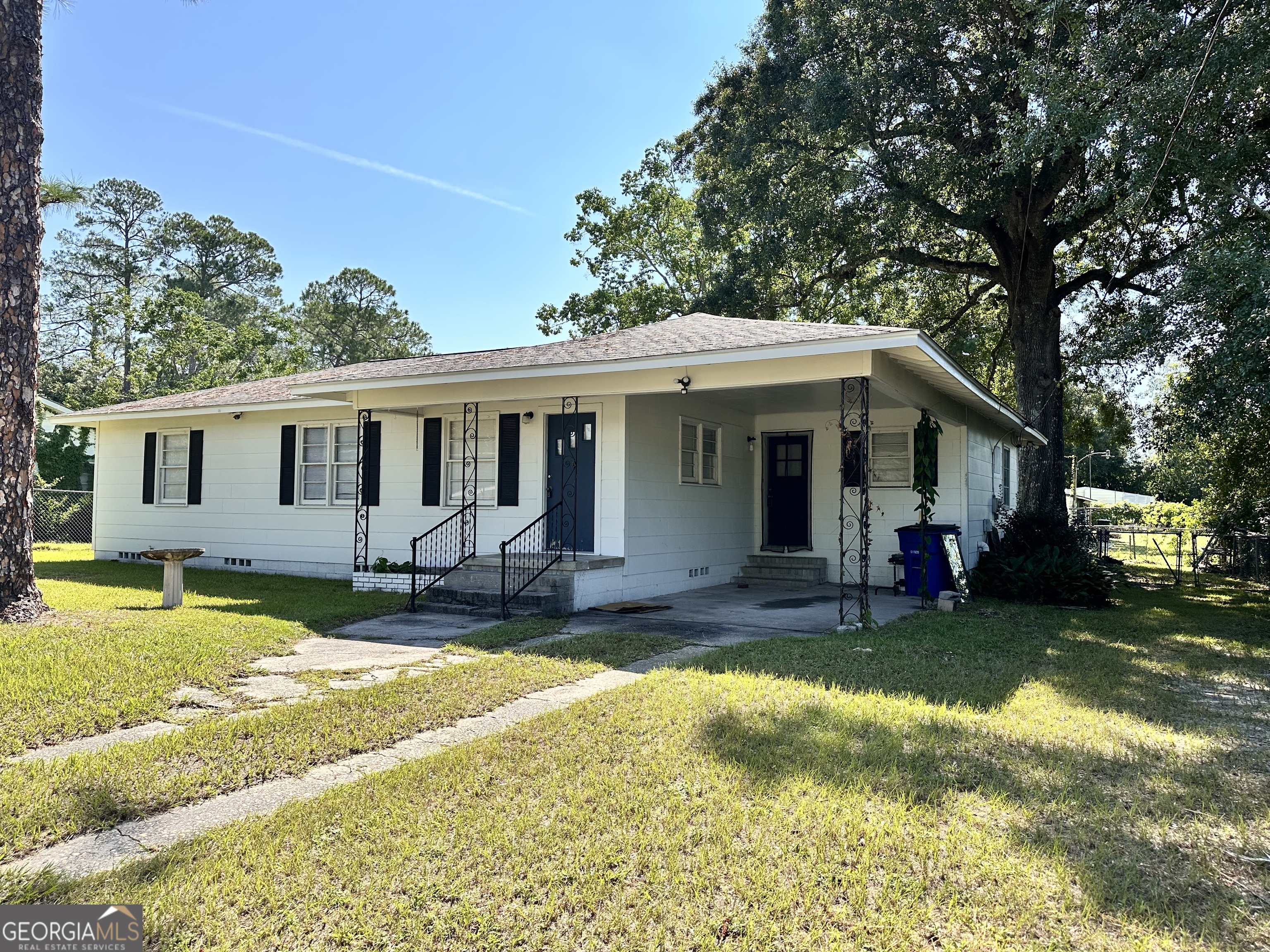 2202 Pioneer Street Waycross GA 31501