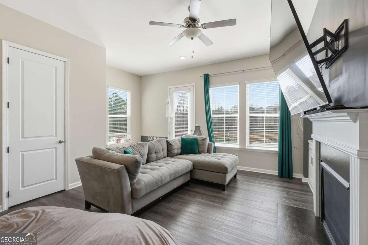 3317 Park Pointe Circle Scottdale GA 30079