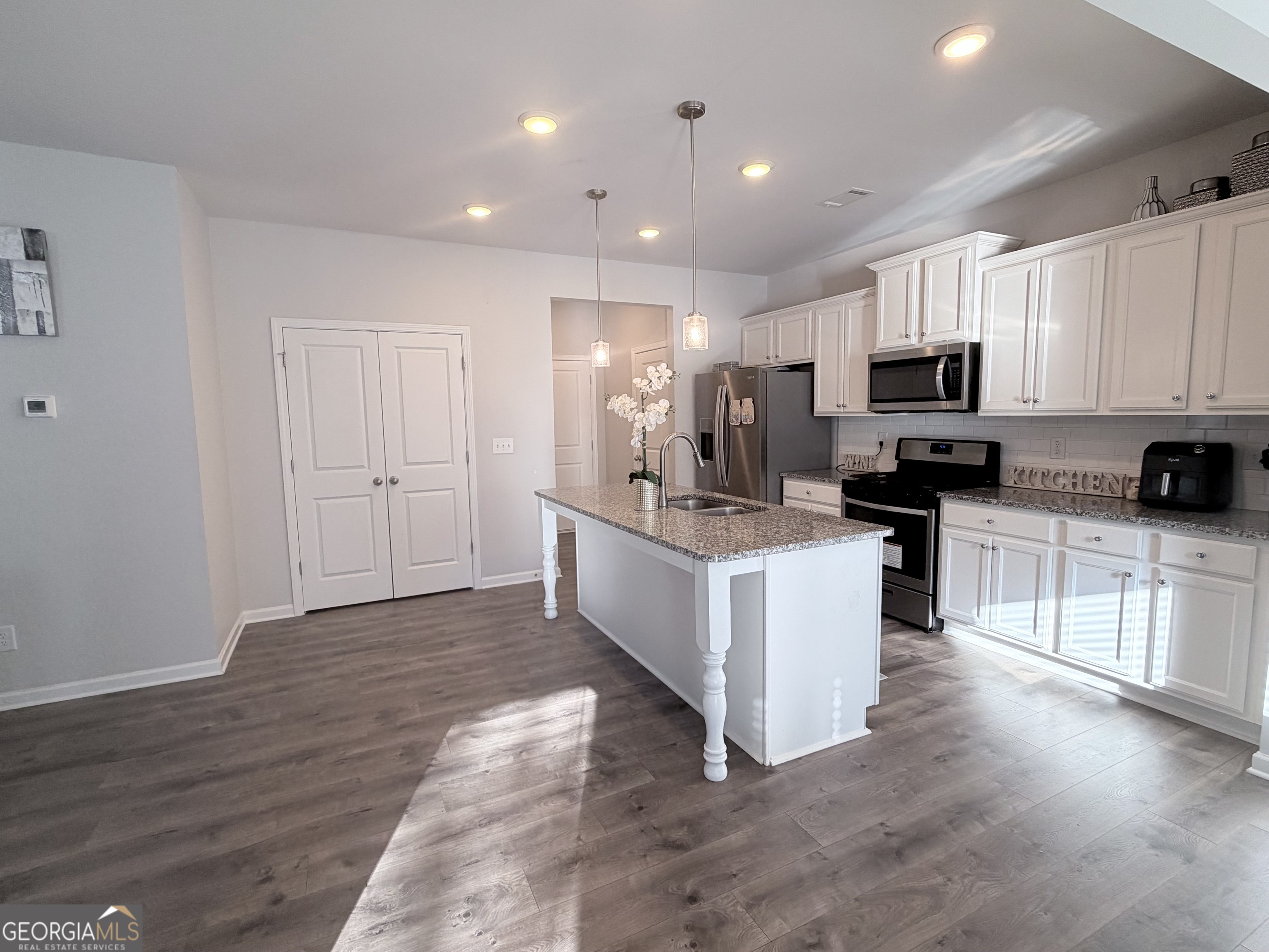 1040 Shadow Glen Drive Fairburn GA 30213