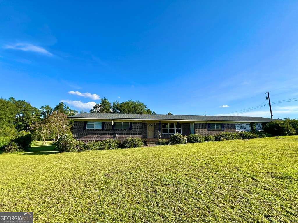 82 Cook Road Hazlehurst GA 31539