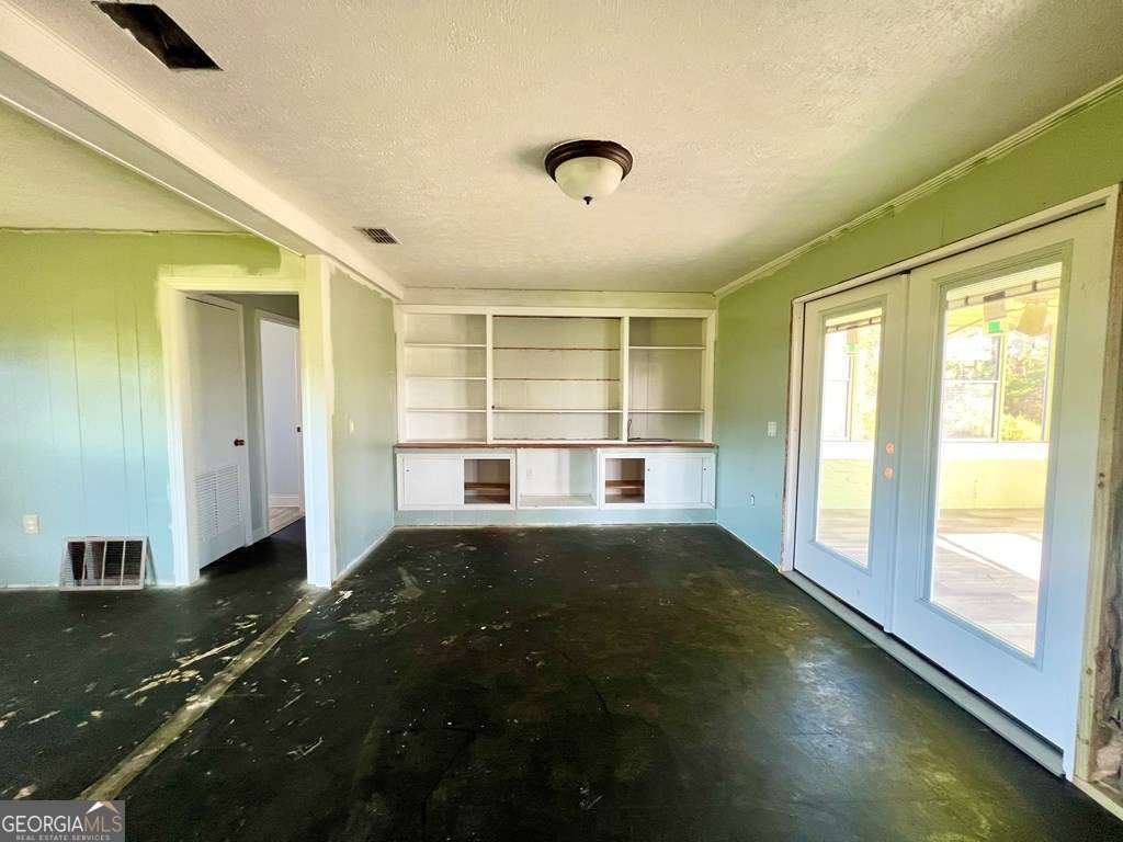 82 Cook Road Hazlehurst GA 31539