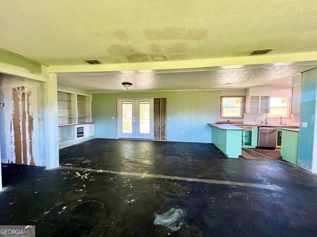 82 Cook Road Hazlehurst GA 31539