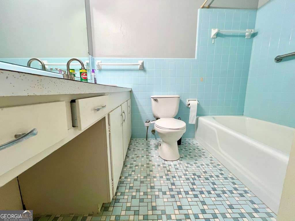 82 Cook Road Hazlehurst GA 31539