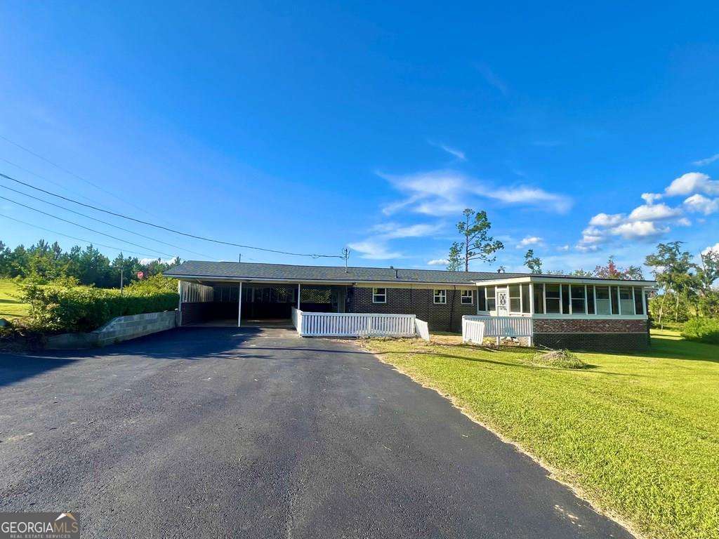 82 Cook Road Hazlehurst GA 31539