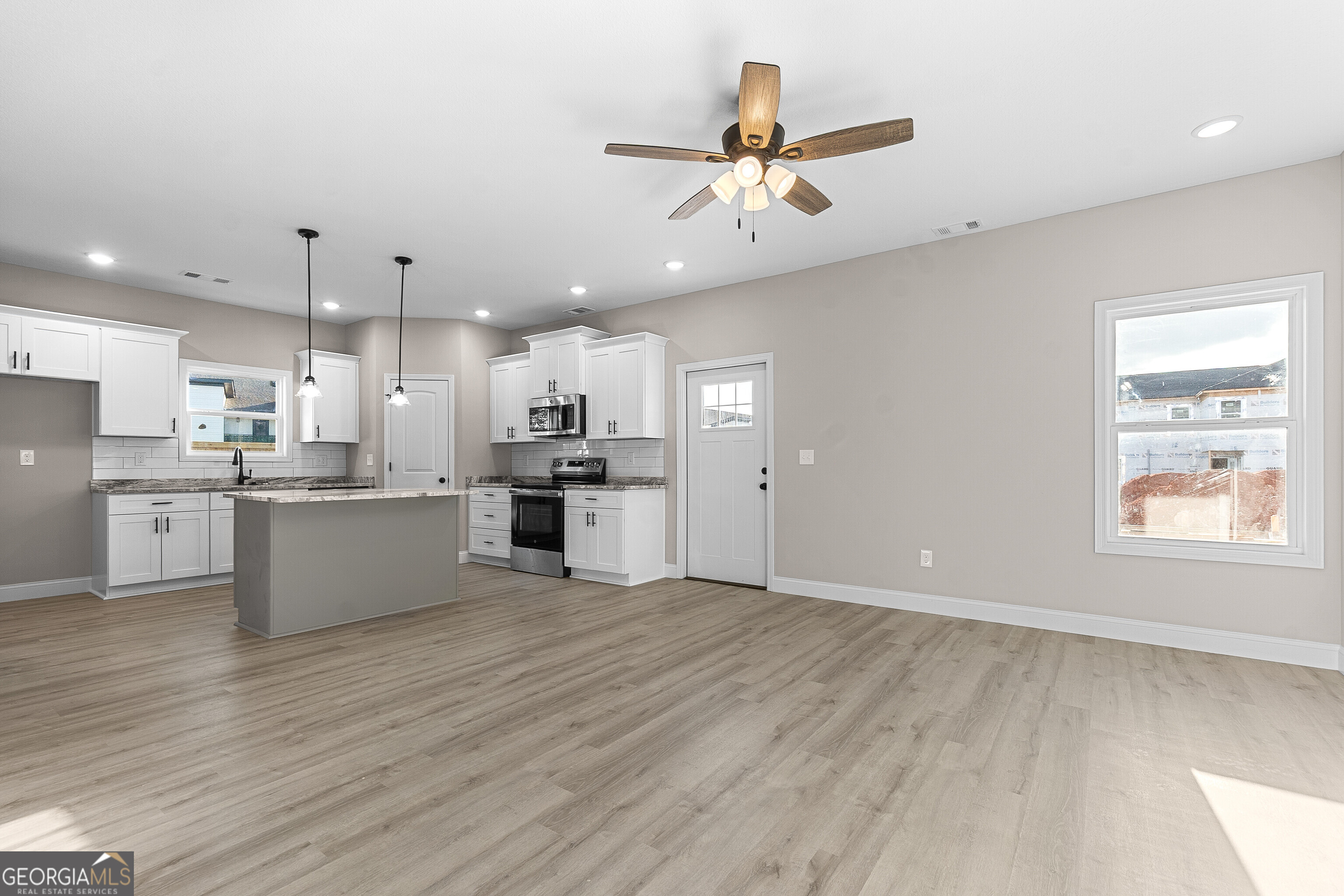 238 Beau Claire Circle Byron GA 31008