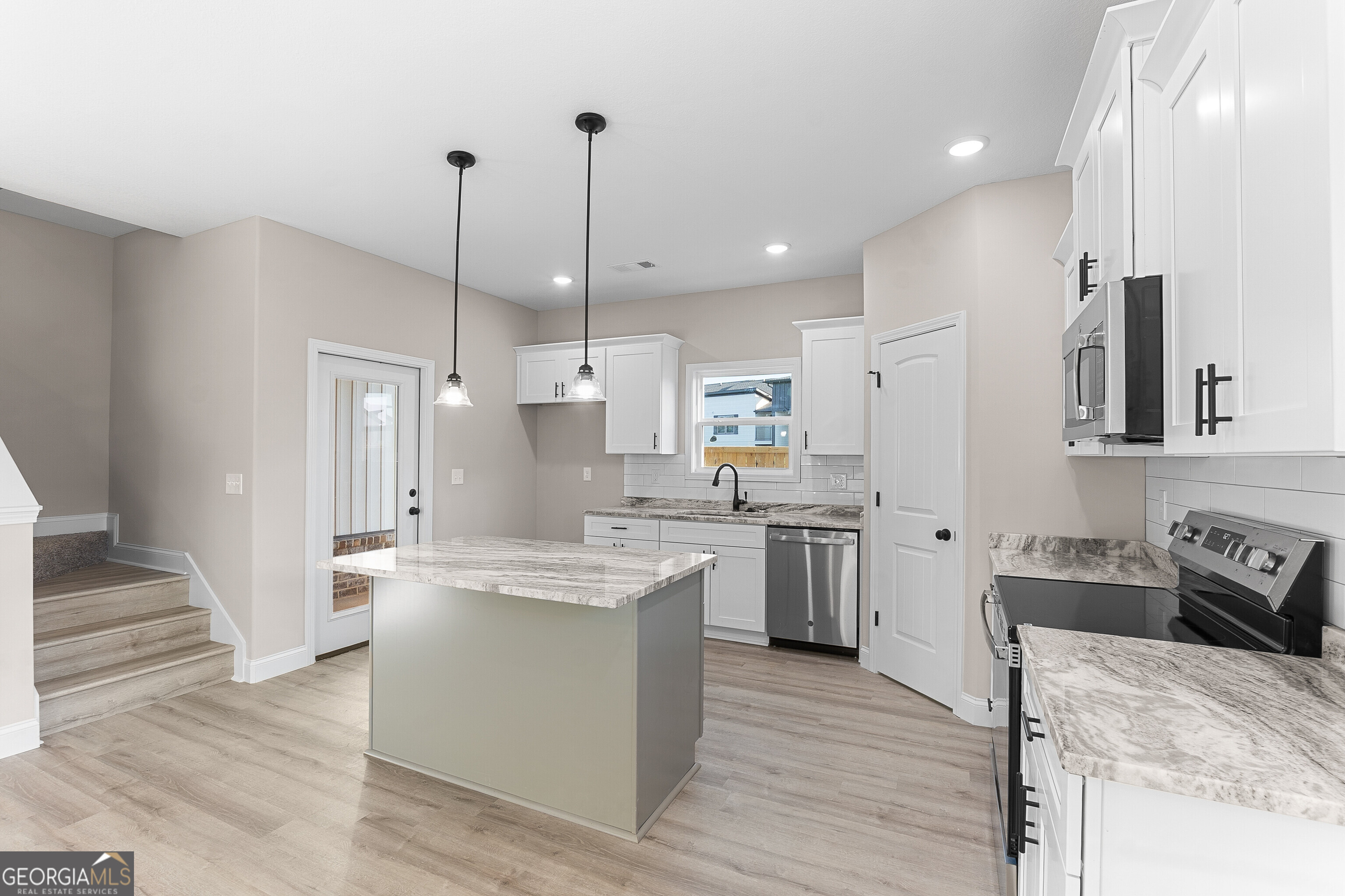 238 Beau Claire Circle Byron GA 31008