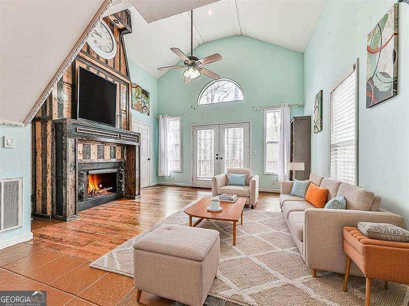 144 Banner Circle Ellijay GA 30540