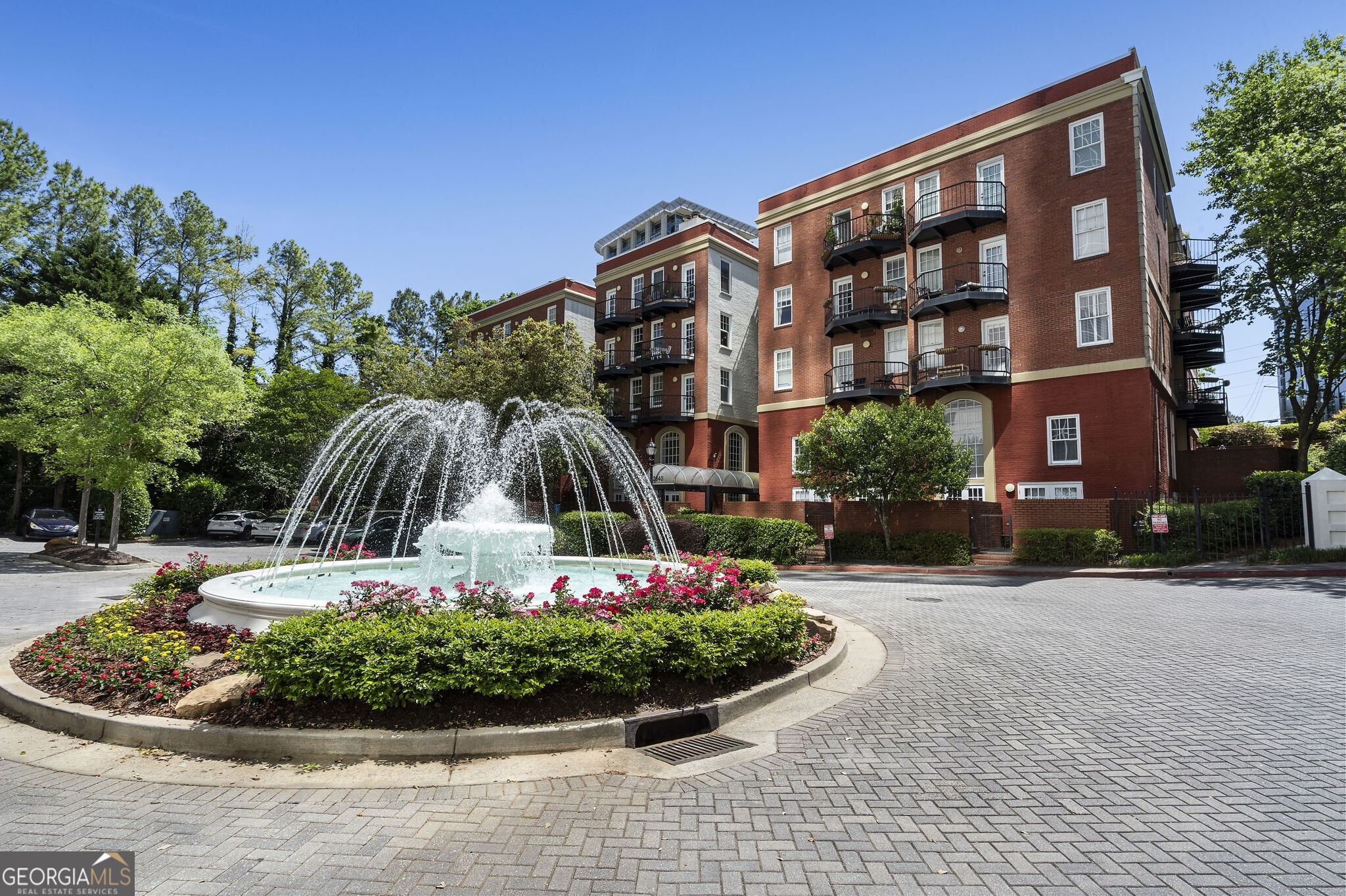 2840 Peachtree Road NW Atlanta GA 30305
