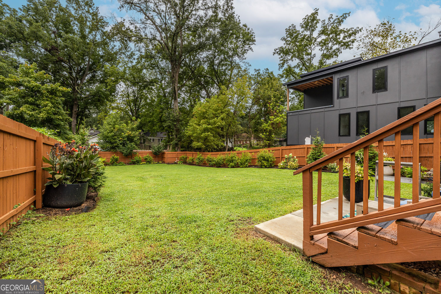 1660 S Gordon Street SW Atlanta GA 30310