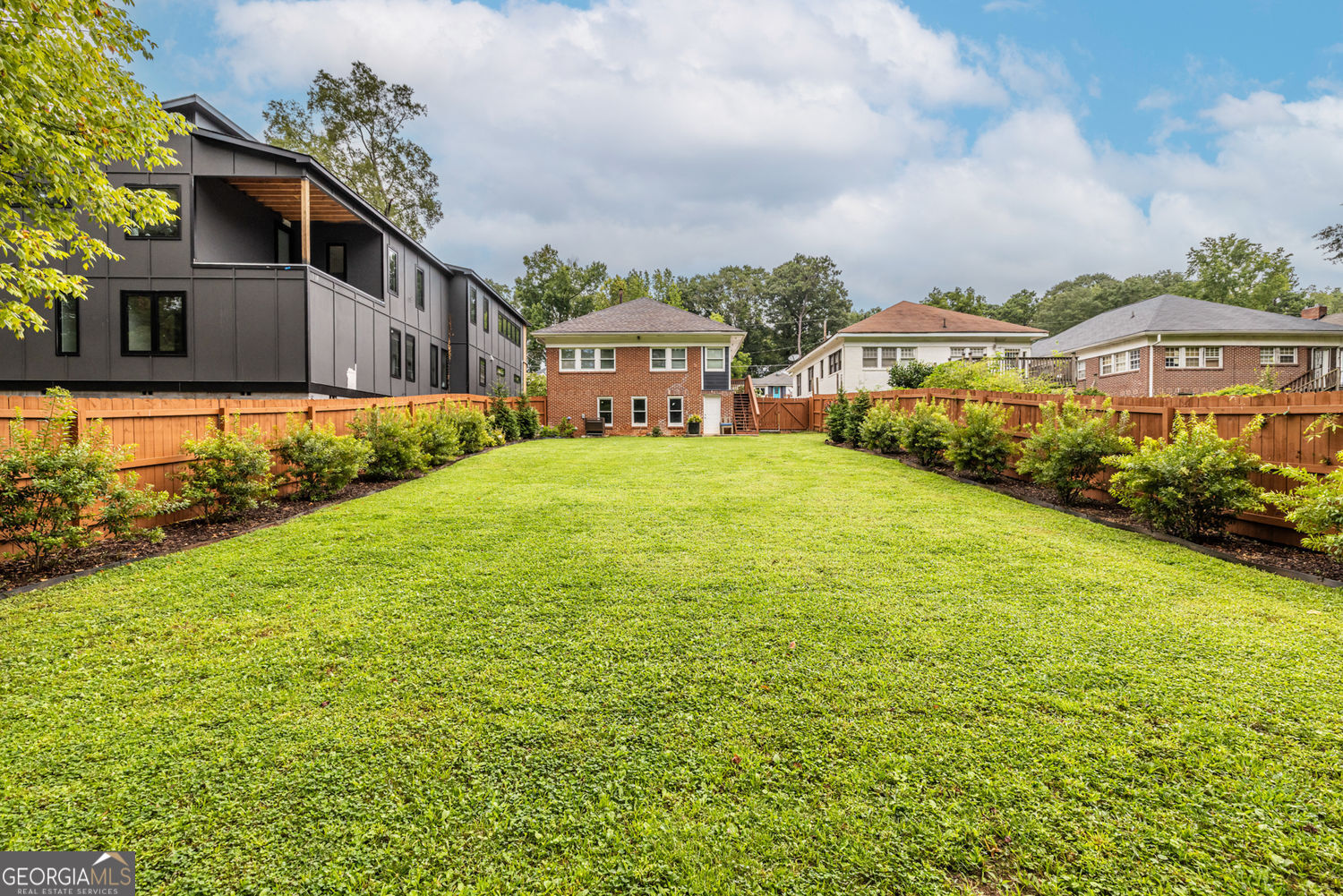 1660 S Gordon Street SW Atlanta GA 30310