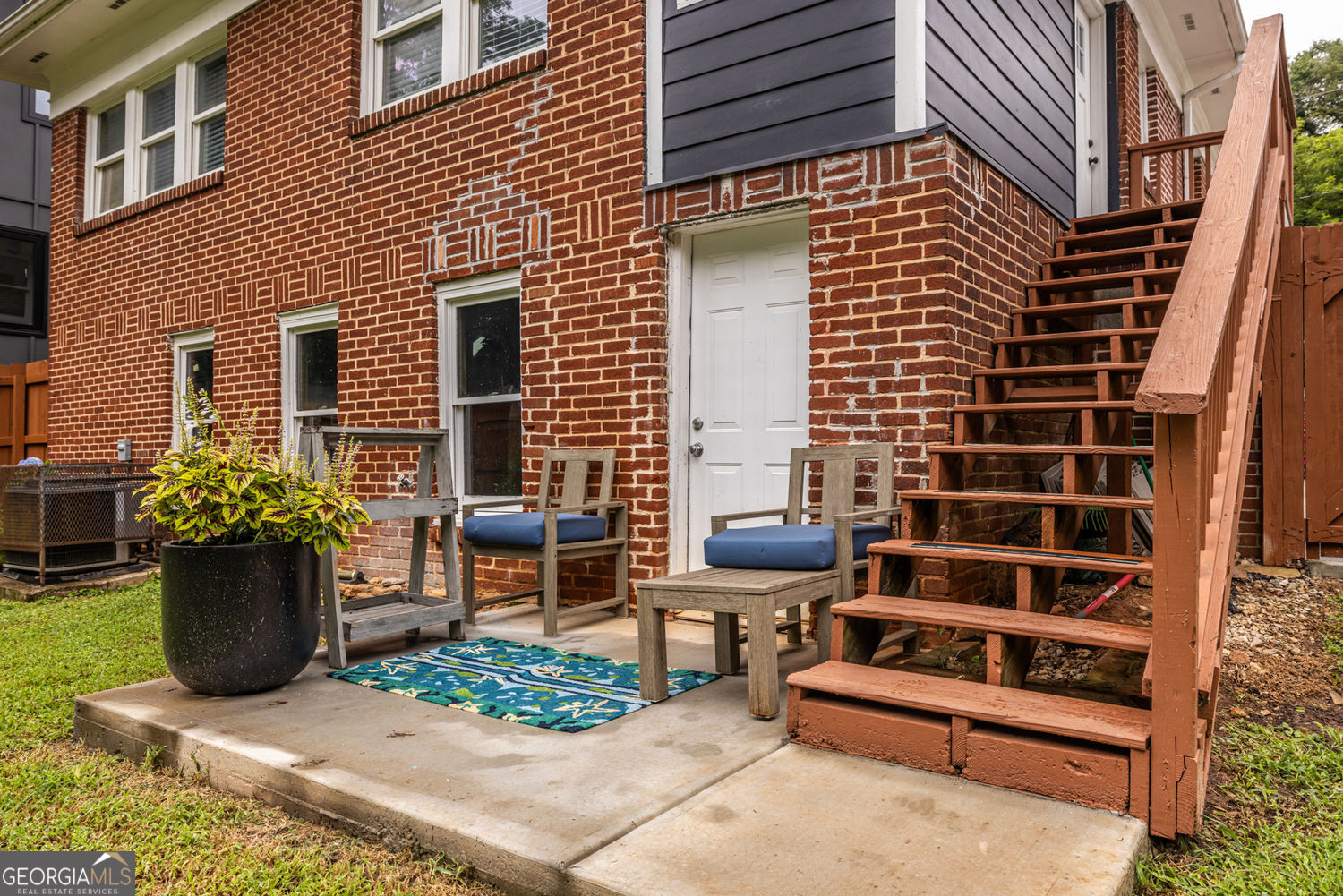 1660 S Gordon Street SW Atlanta GA 30310