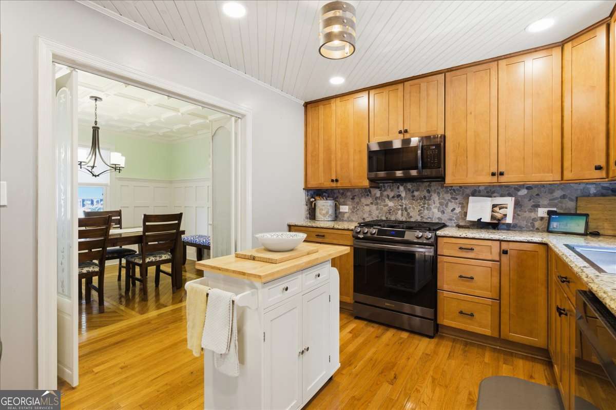 6812 Sky Lane Drive Acworth GA 30102