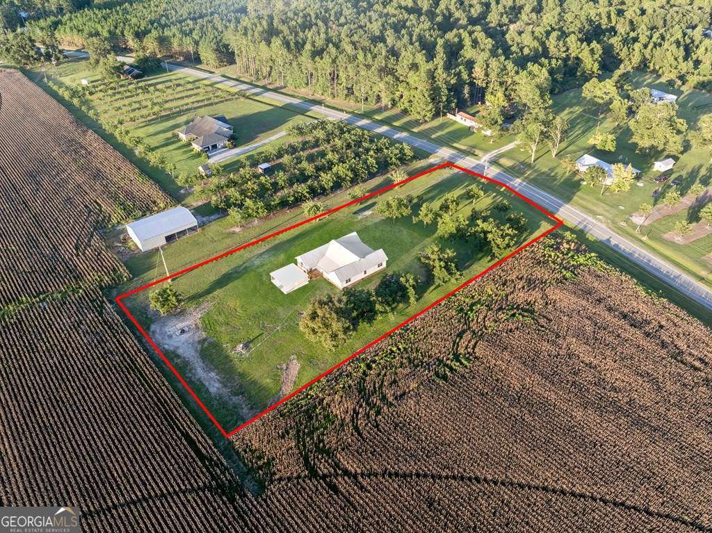 1335 Clifford Loop Blackshear GA 31516