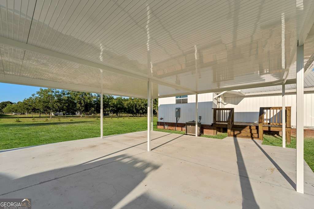 1335 Clifford Loop Blackshear GA 31516