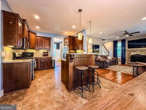 1917 Albert Reid Road Cleveland GA 30528