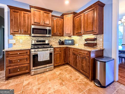 1917 Albert Reid Road Cleveland GA 30528