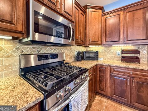 1917 Albert Reid Road Cleveland GA 30528