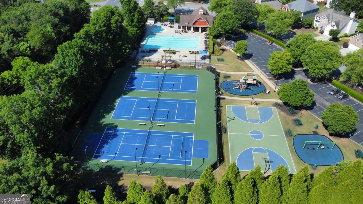 375 Fairpointe Place Suwanee GA 30024