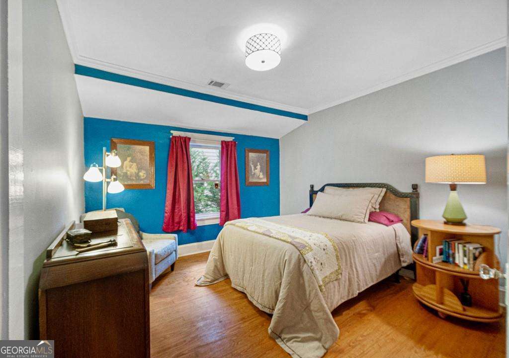 1677 Neely Avenue East Point GA 30344