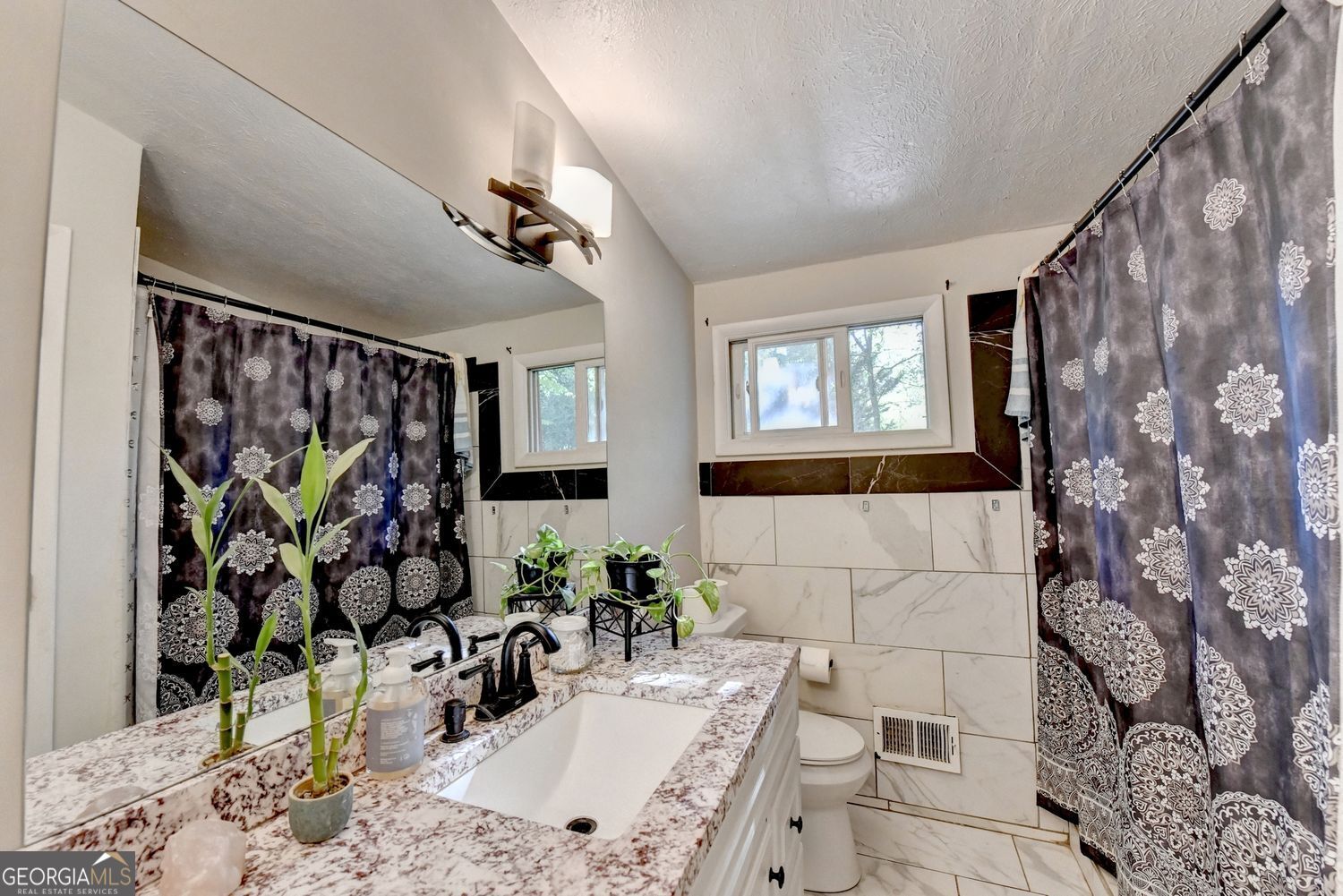 3458 Chestnut Drive Atlanta GA 30340