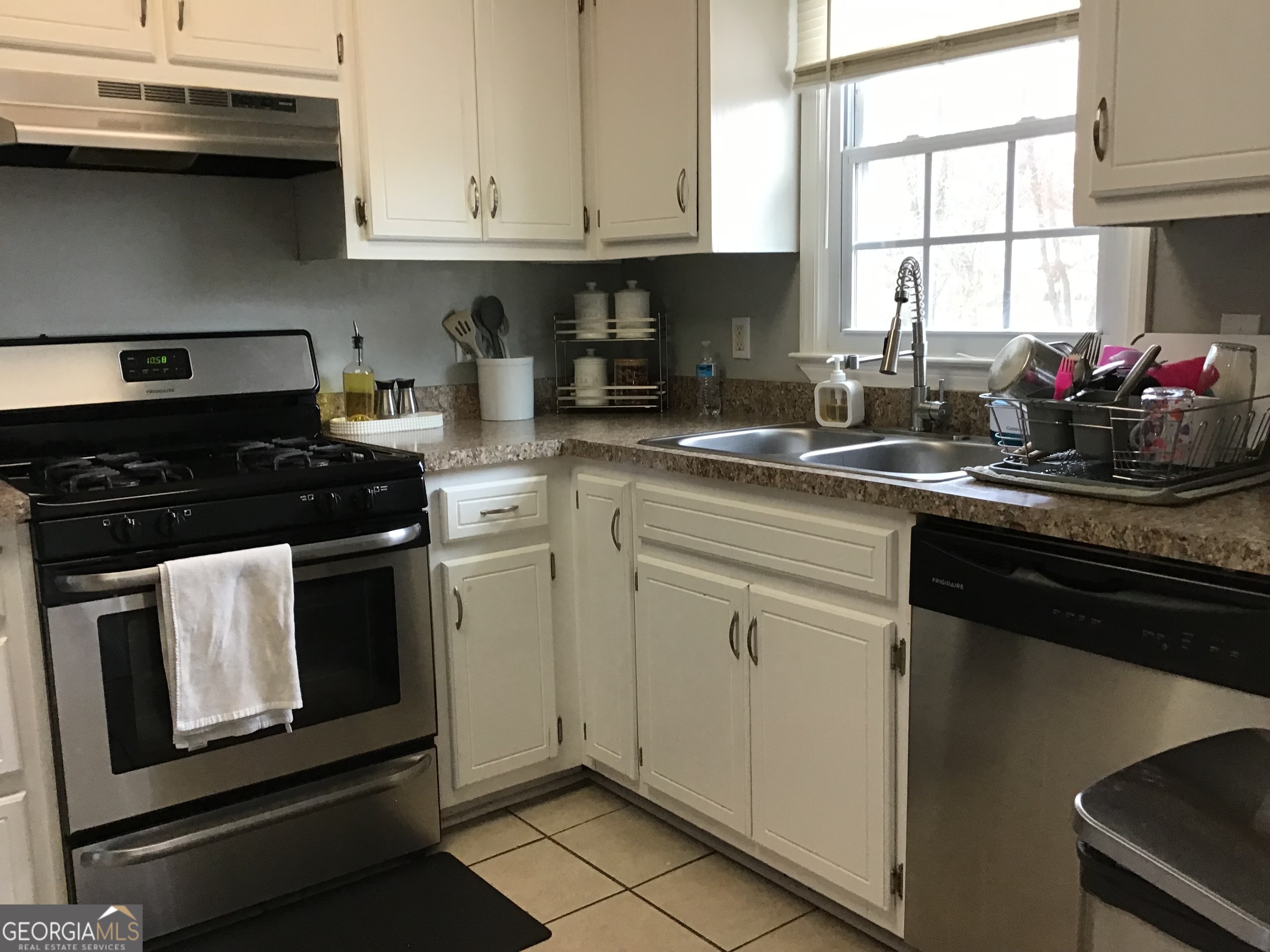 40 Belmont Park Lane Ellenwood GA 30294