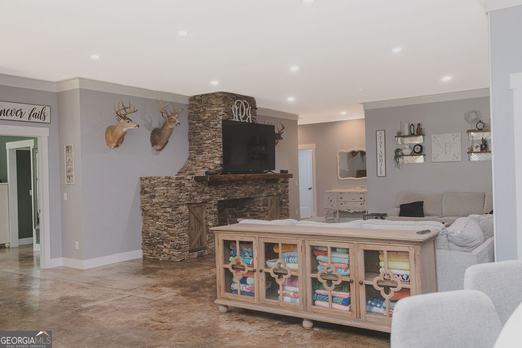 1576 Dripping Springs Road Lafayette GA 30728