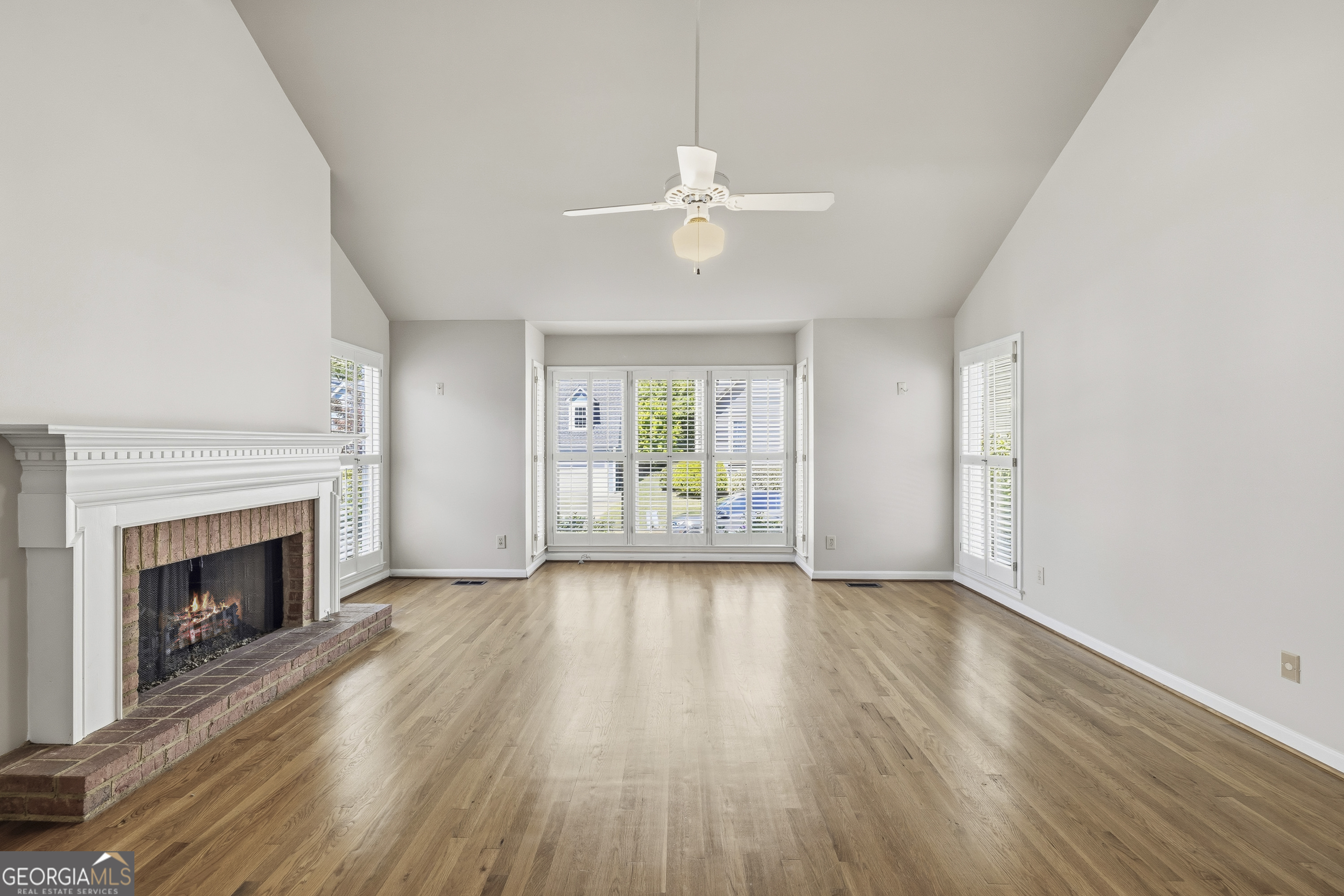 1127 Dunbarton Trace NE Brookhaven GA 30319