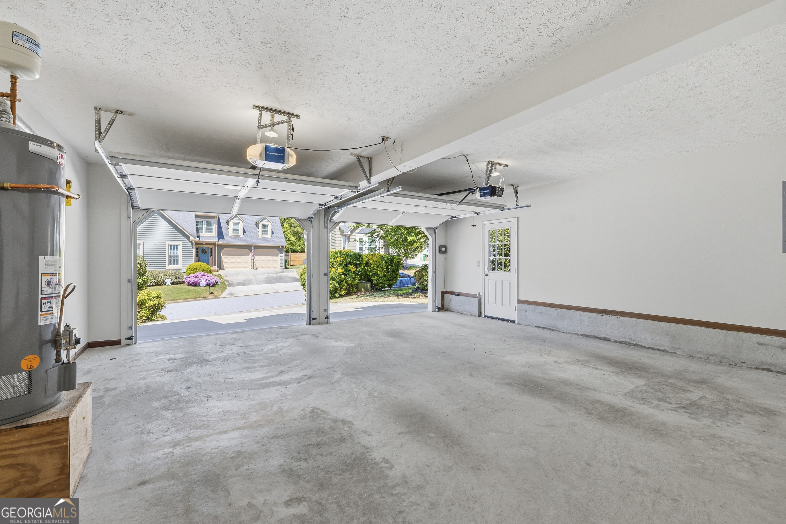 1127 Dunbarton Trace NE Brookhaven GA 30319
