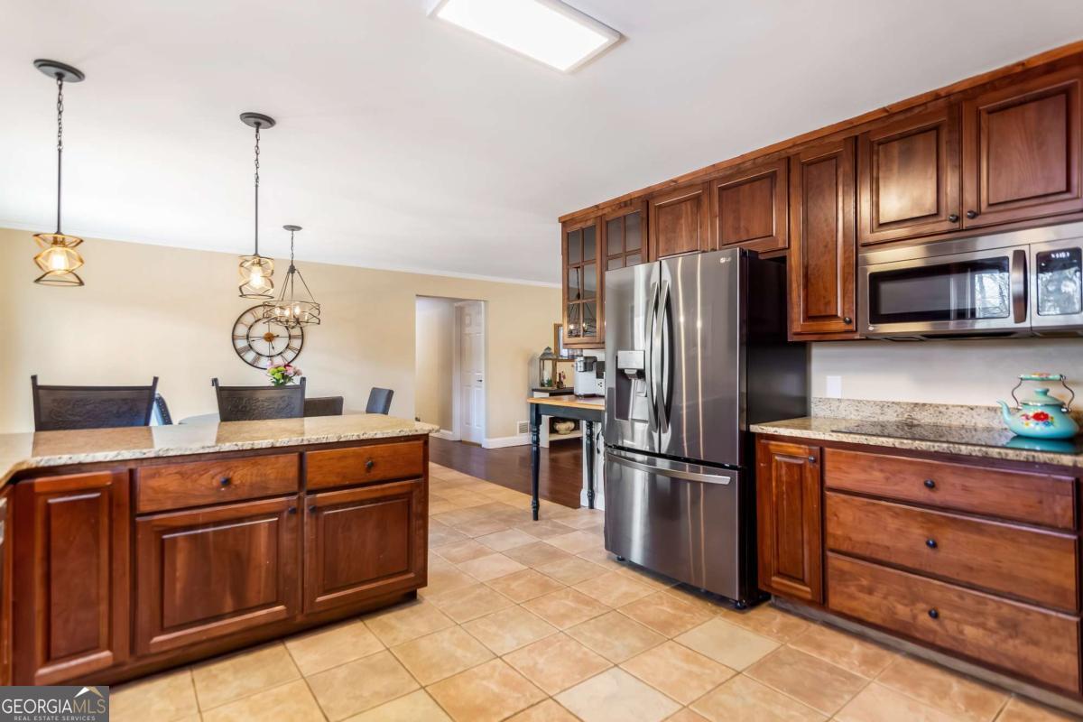581 Roberts Ridge Road Ellijay GA 30540