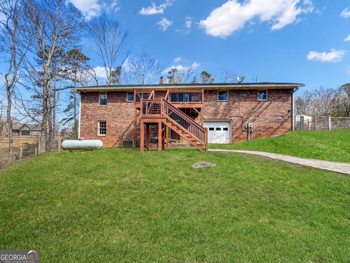 581 Roberts Ridge Road Ellijay GA 30540