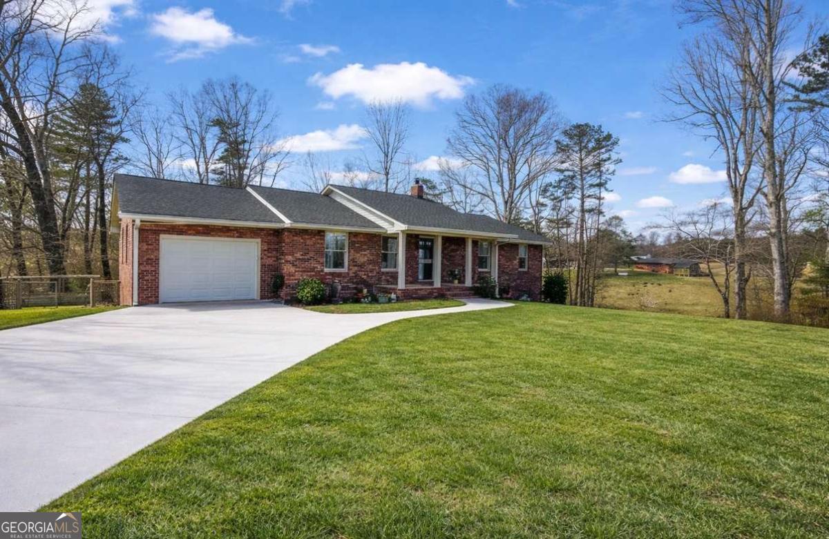 581 Roberts Ridge Road Ellijay GA 30540