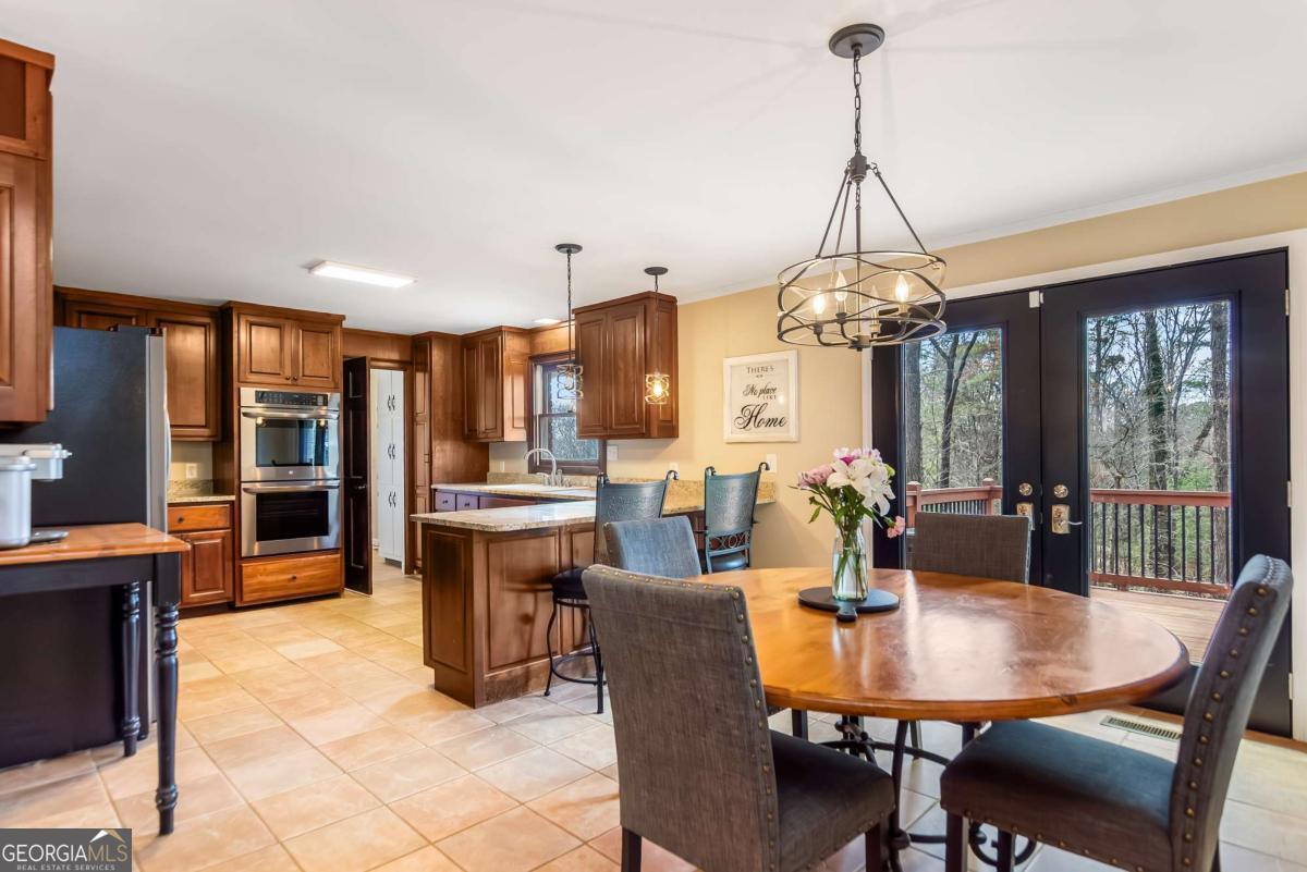 581 Roberts Ridge Road Ellijay GA 30540